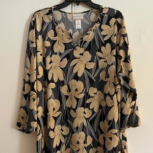 Floral Alfred Dunner Top